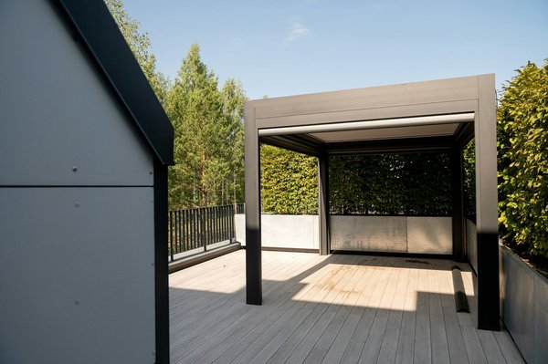 Transformez votre espace extérieur avec une pergola bioclimatique